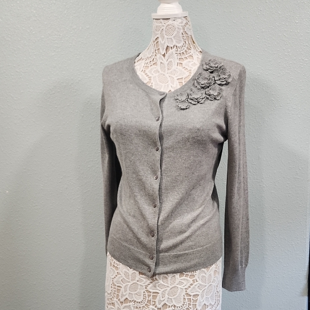 Caslon Gray Cardigan Sweater Viscose Cotton Angora cashmere Blend Floral Detail
